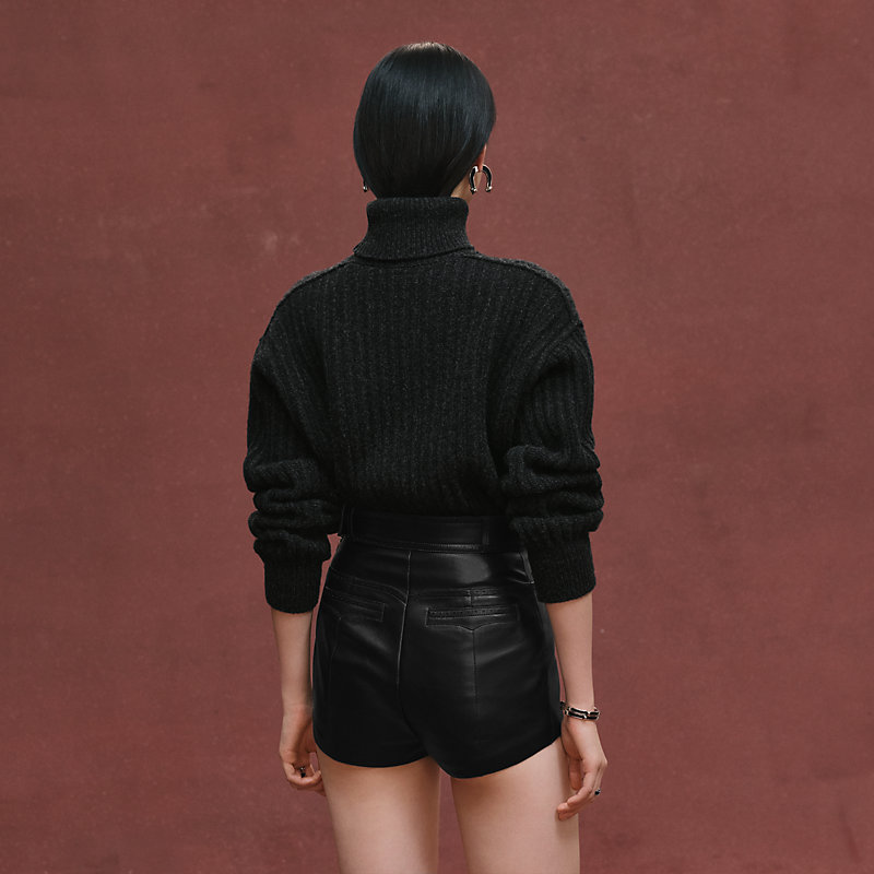 HERMES ショートパンツ 36 （xs） ショートパンツ 刺繍入り | Hermès - エルメス-公式サイト