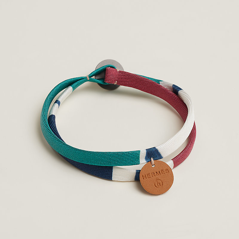 Single tour silk bracelet