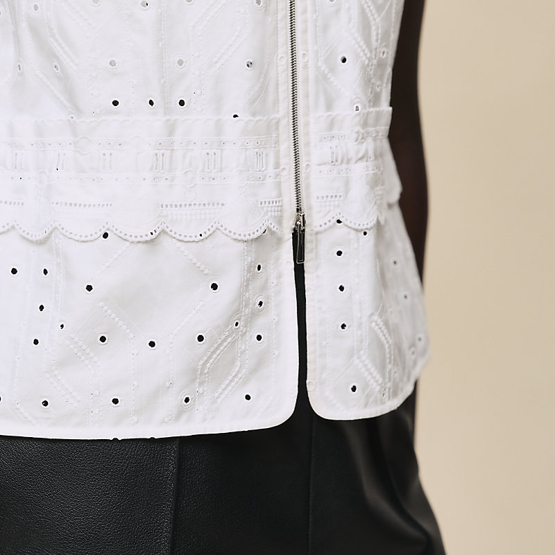Sleeveless embroidered blouse