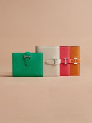 Compact wallets