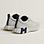 Vista: Retro, Sneakers Bouncing