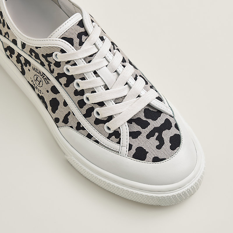 Sneakers Get
