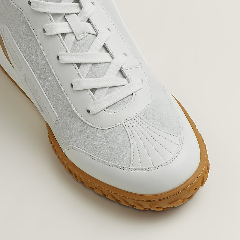 Sneakers Lace Up