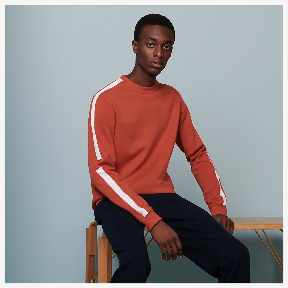 jogging sweater