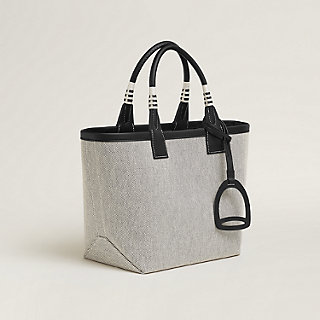 Steeple 25 bag