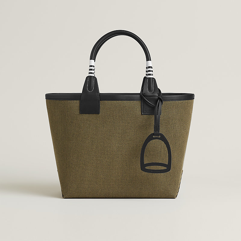 大人気♡おしゃれで大容量【HERMES】Steeple 25 バッグ steeple-25-bag--083611CKAD-