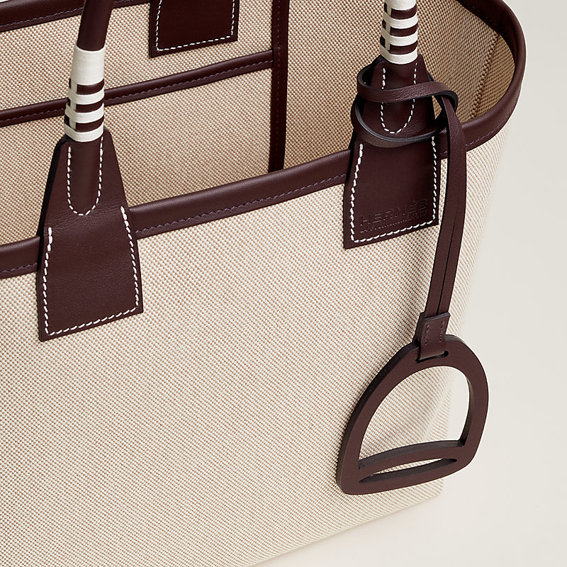 優雅な日常を彩る HERMES Steeple 25 bag バッグ Steeple 25 bag | Hermès USA