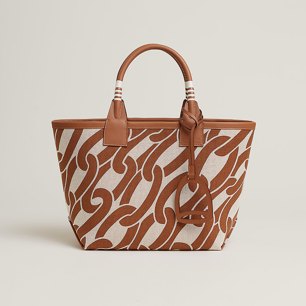 ★使いやすいサイズが好評★【HERMES】Steeple 25 バッグ Steeple 25 bag | Hermès Australia