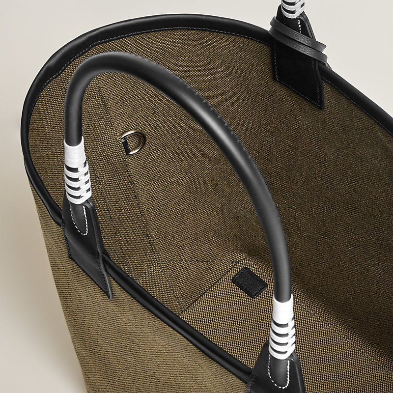 Steeple 28 bag