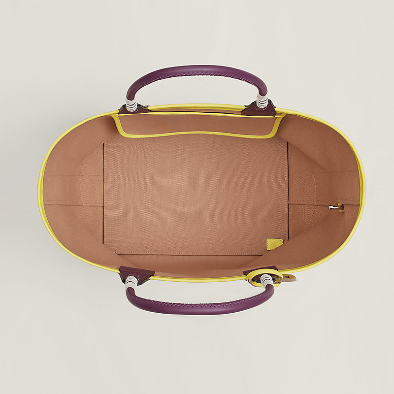 Steeple 28 bag