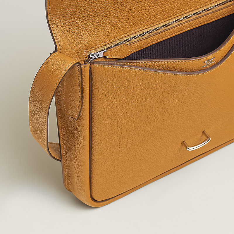 Steve light junior messenger bag | Hermès Netherlands