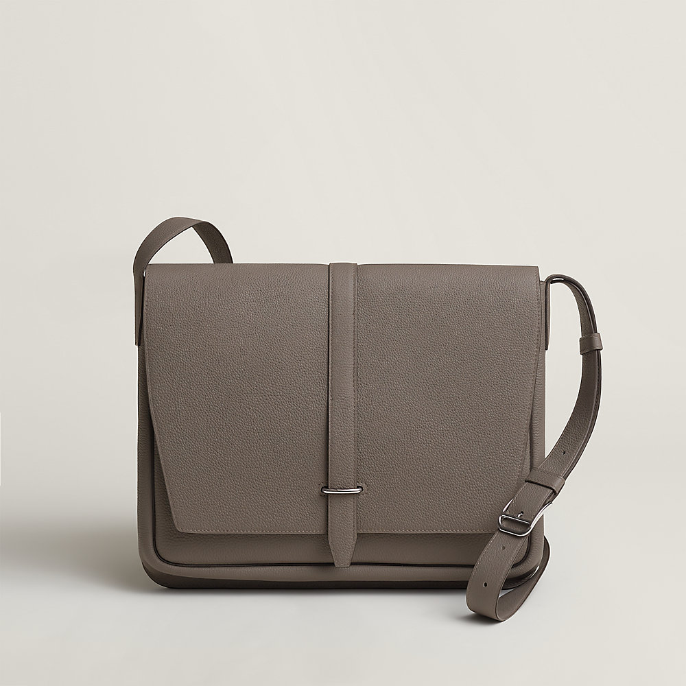 【人気！】HERMESレザー メッセンジャー バッグ STEVE LIGHT Hermes Steve Light Bag | Bragmybag