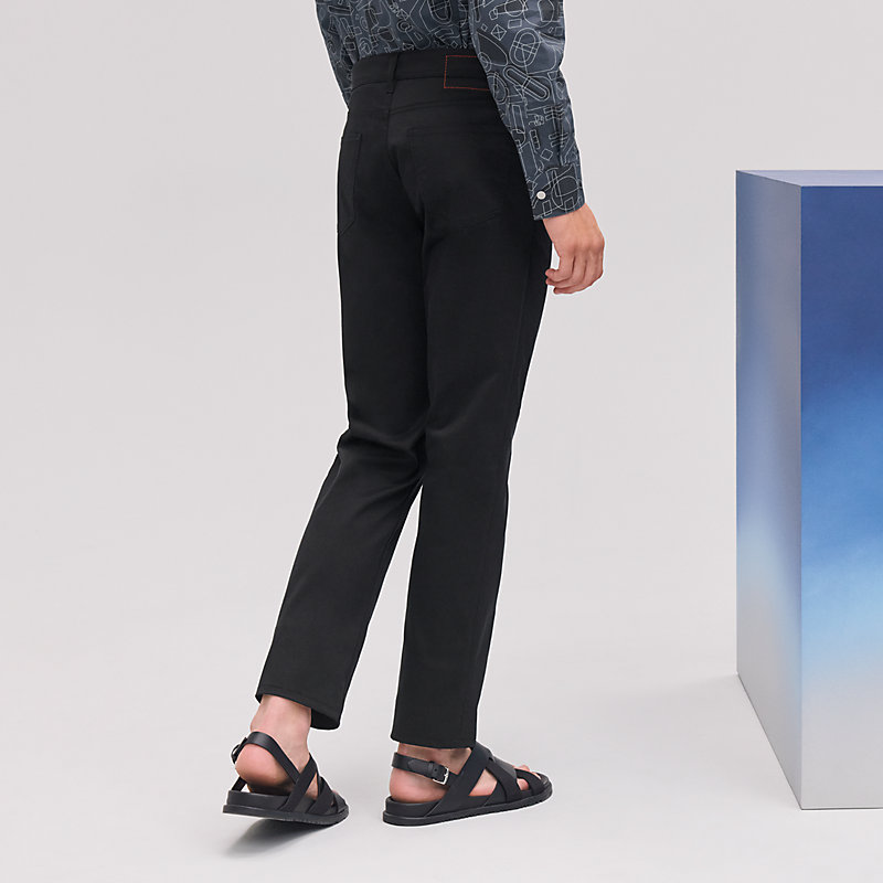 Straight cut jeans