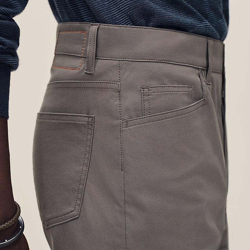 Straight cut jeans