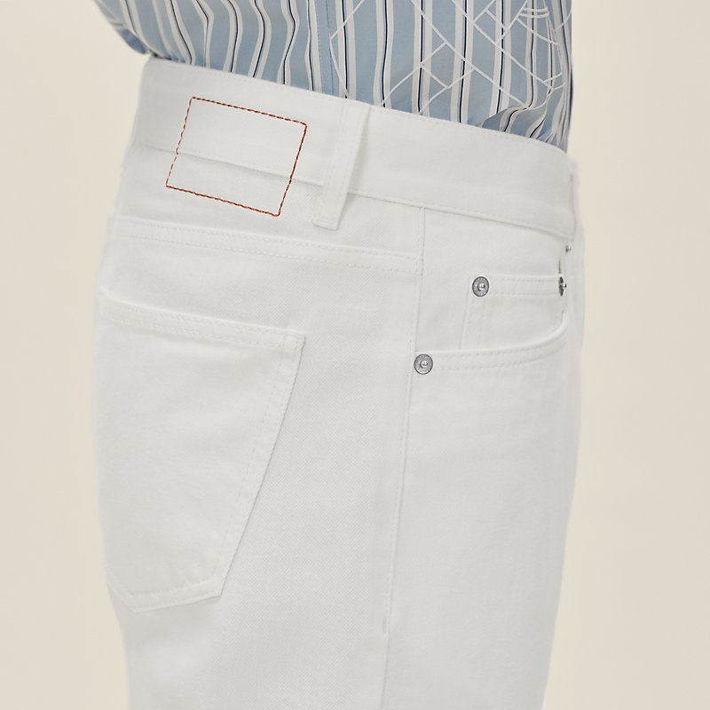 Straight cut jeans