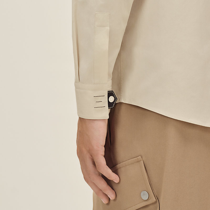 Straight cut shirt with leather detail