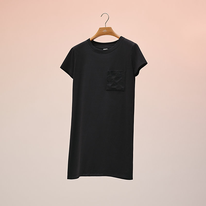 Straight embroidered pocket dress