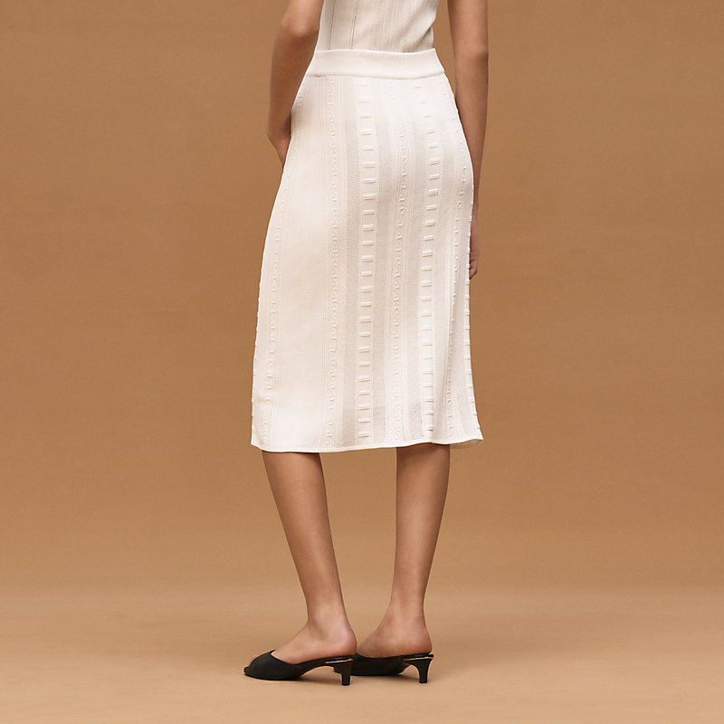 Straight skirt
