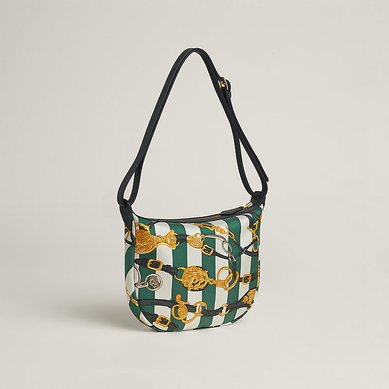 【大人気デザイン◆コーデの主役】HERMES Sursoie To Go バッグ 大人気デザイン◇コーデの主役】HERMES Sursoie To Go バッグ