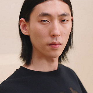 【素敵】HERMES Sweat col rond patch cuir llerie au Carre Sweat col rond patch cuir « Métallerie au Carré » | Hermès