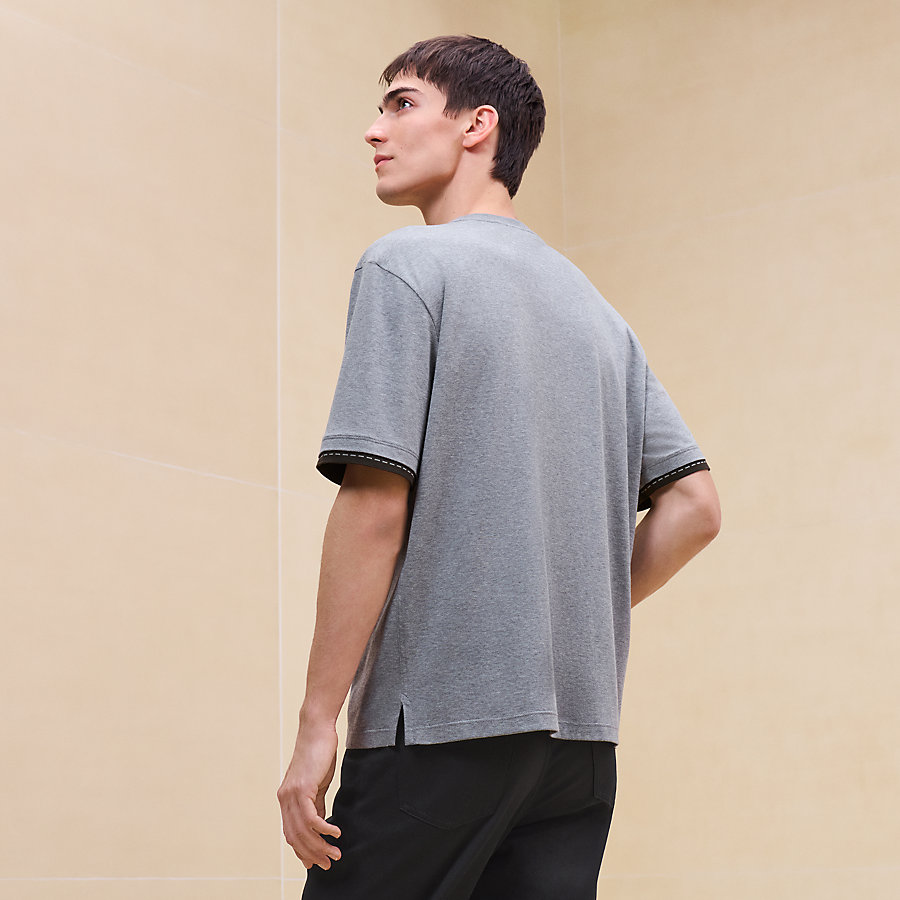 Tシャツ ディテール サドルステッチ | Hermès - エルメス-公式サイト