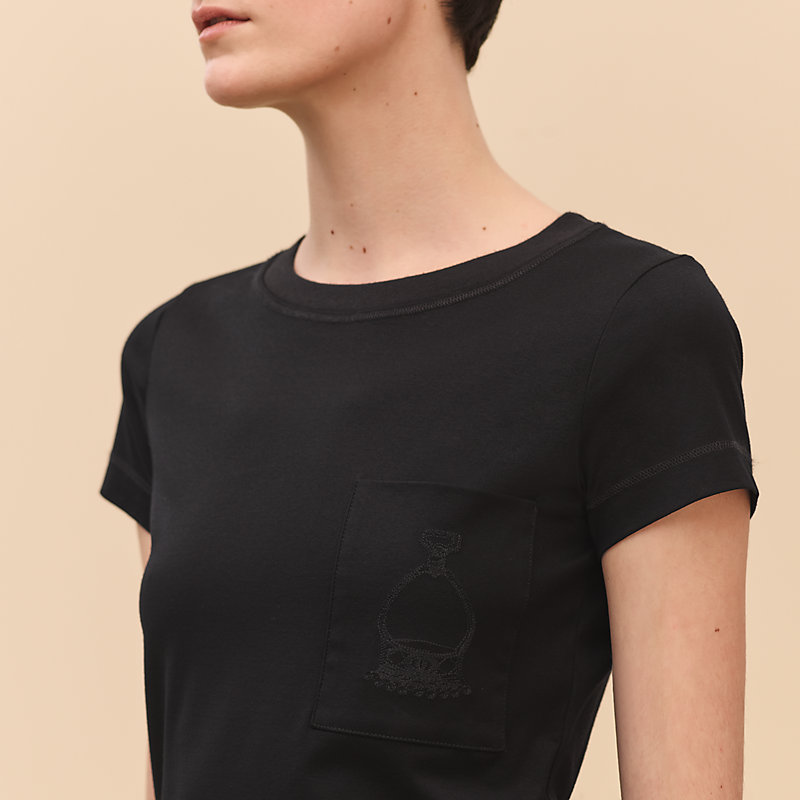 T-Shirt mit bestickter Tasche