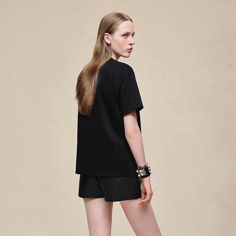 エルメス HERMES マキシ プリント Tシャツ 半袖Ｔシャツ コットン ブラック T-shirt with maxi print | Hermès USA