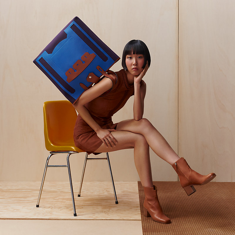 tasche-mit-ausschnittelementen  