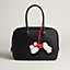 Taschenaccessoire Hermès Budy, Ansicht: Ansicht mit Umgebung, context, Ansicht 2 von 2