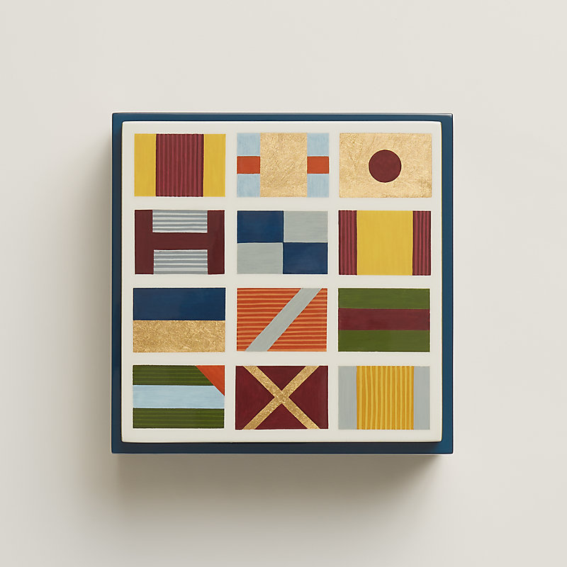 Theoreme Hippique Graphique 박스, 스몰 모델