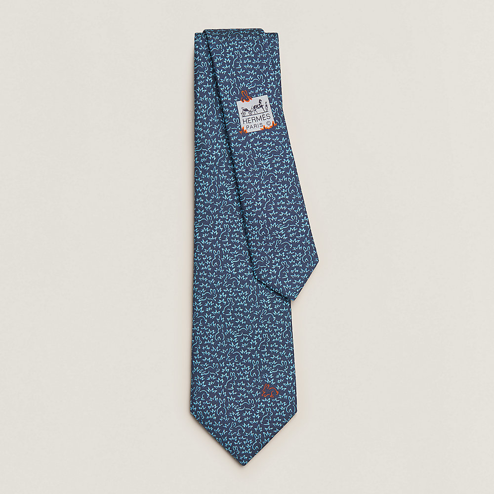 Tie 7 Hiding Rabbit tie | Hermès Canada