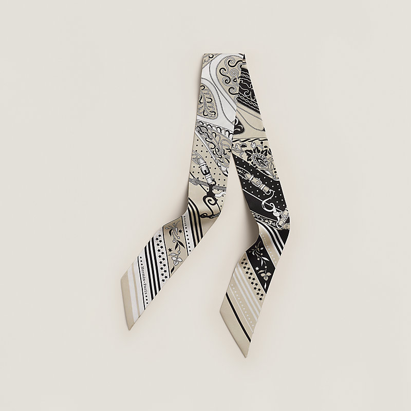 Twilly 《アマゾンの祭典・バンダナ》 | Hermès - エルメス-公式サイト 