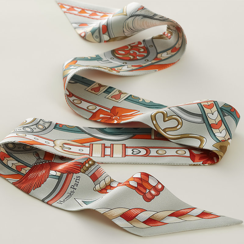 Twilly 《アルネ・ドゥ・クール》 - オレンジ | Hermès - エルメス  