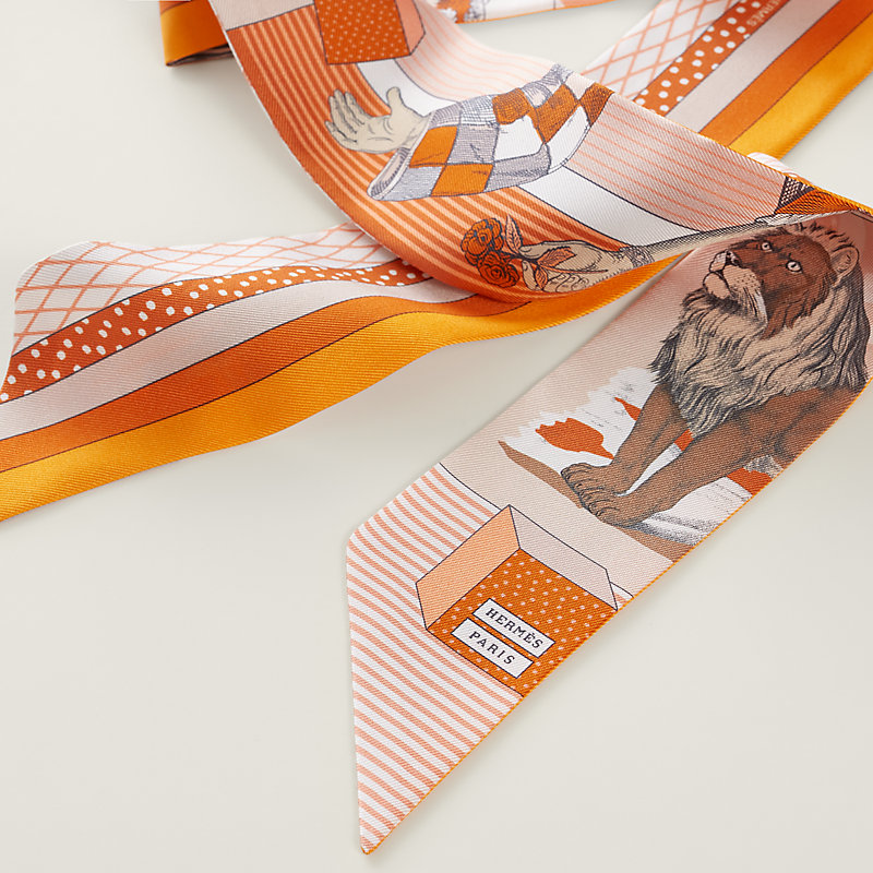 未使用品】エルメス GRAND THEATRE NOUVEAU ツイリー 063761S スカーフ  