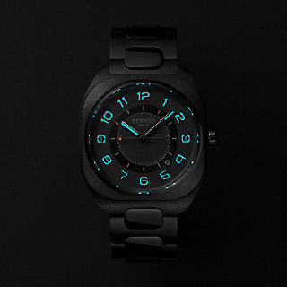 HERMES 時計 腕時計 《エルメス H08》 42 mm | Hermès - エルメス-公式サイト