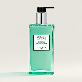 HERMES Un Jardin sur le Nil ボディケアセット Un Jardin sur le Nil gift set – The bath ritual | Hermès USA