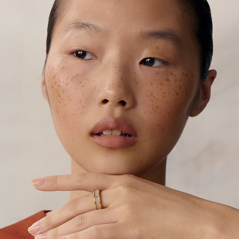 Uni ring, small model