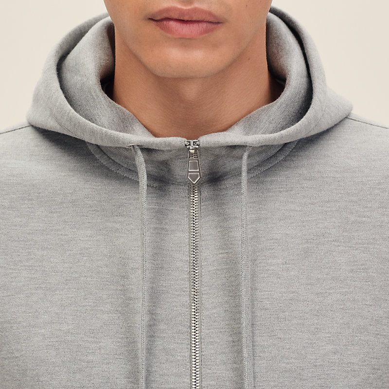 Voyage capsule hooded sweater
