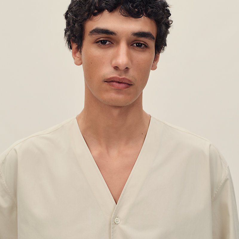 Vネックシャツ ボクシーフィット | Hermès - エルメス-公式サイト