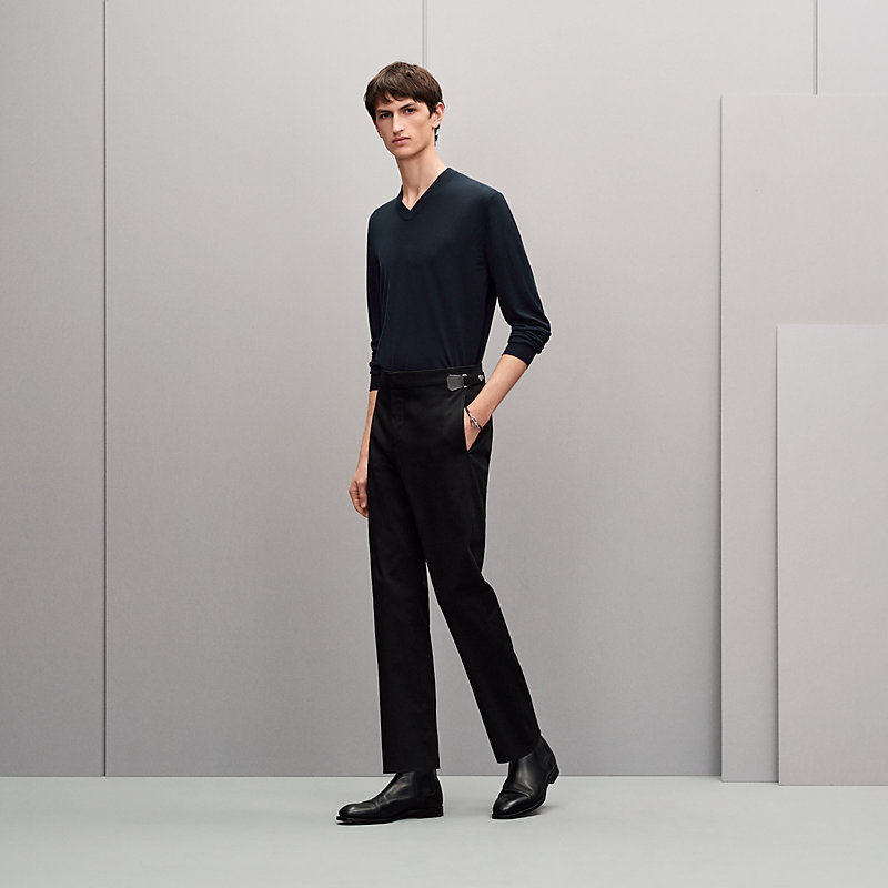 Vネックニット 《H》ディテール | Hermès - エルメス-公式サイト