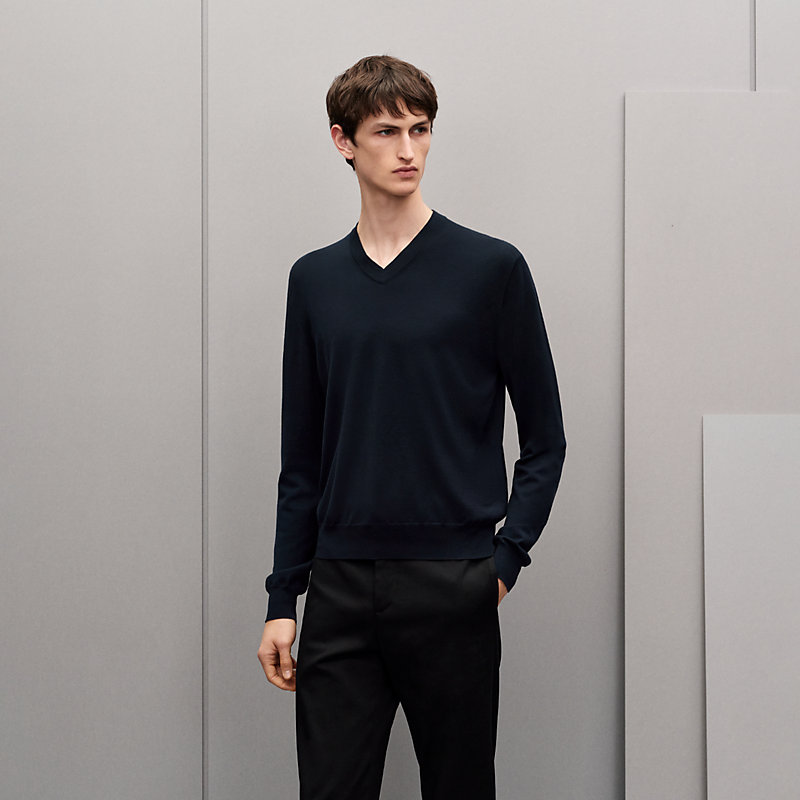 Vネックニット 《H》ディテール | Hermès - エルメス-公式サイト