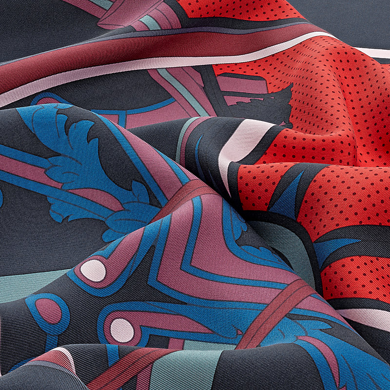 Washington's Carriage Detail wash scarf 90