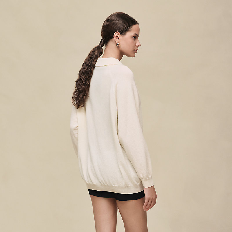 Wide sweater