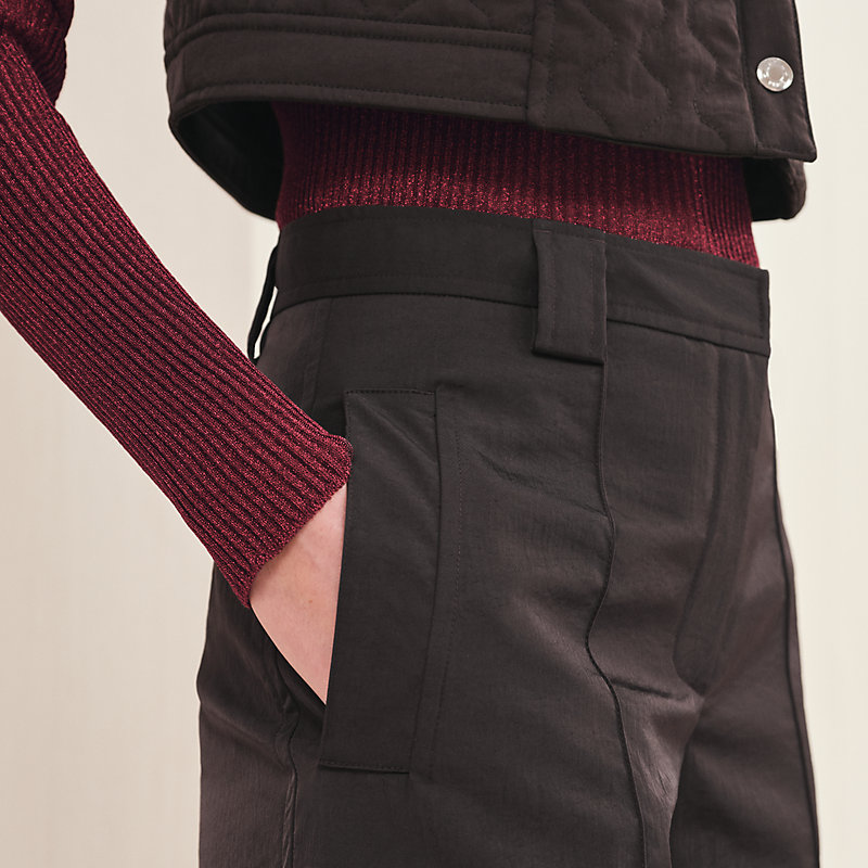 Zipped adjustable pants
