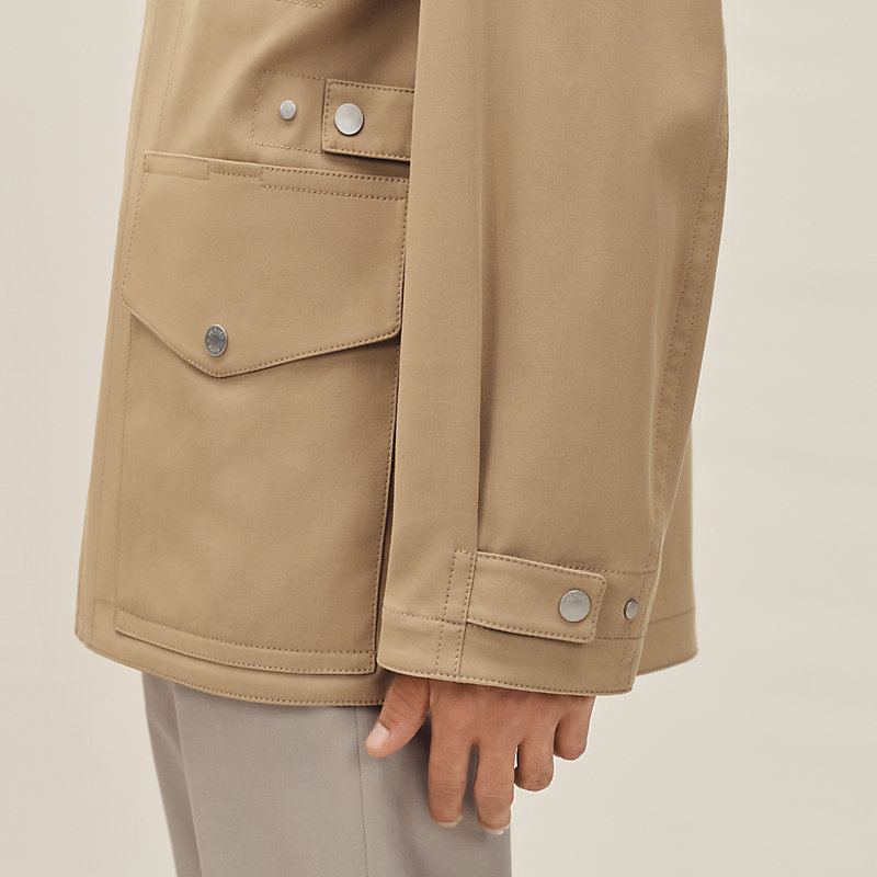 Zipped short parka