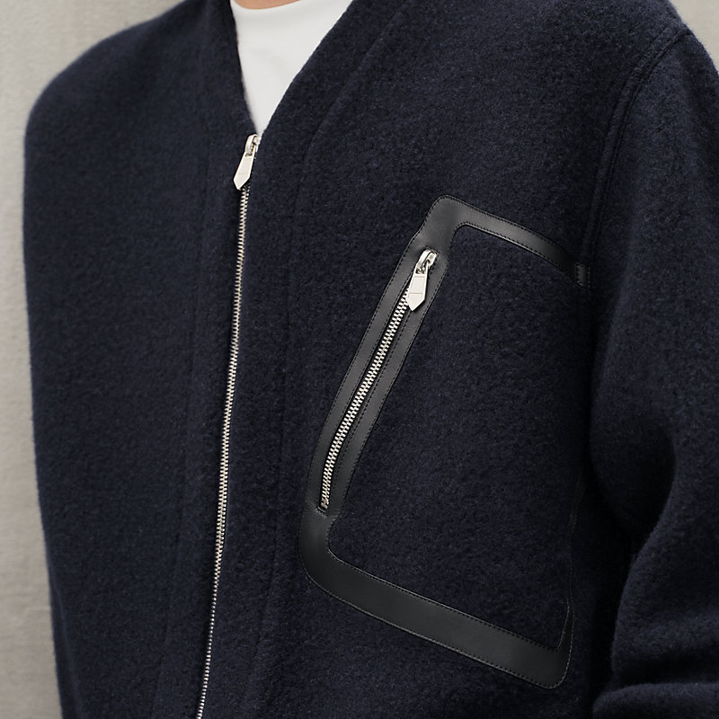 カジュアルに可愛HermesInspiration Varsity brodeジャケット 457810HA1O_worn_1