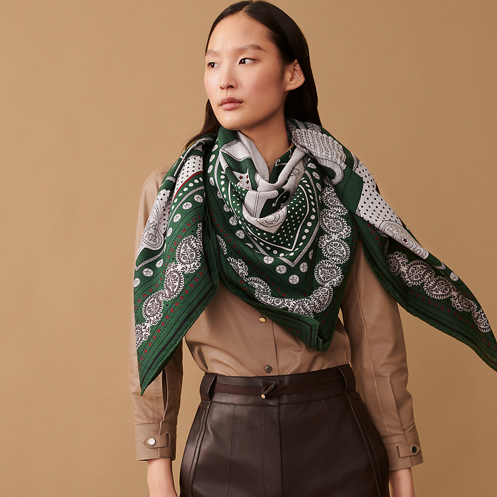 Zouaves et Dragons Bandana shawl 140 | Hermès Canada