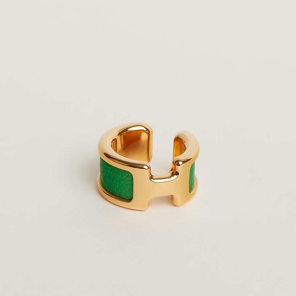 イヤーカフ 《オランプ》 PM | Hermès - エルメス-公式サイト イヤーカフ 《オランプ》 PM | Hermès - エルメス-公式サイト