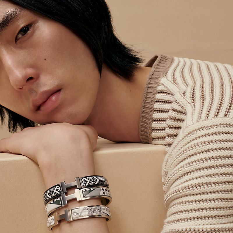 HERMES エルメス エナメルブレスレット クリックHH ソー・ブラック T4 エナメルブレスレット 《クリックHH》 ソー・ブラック | Hermès