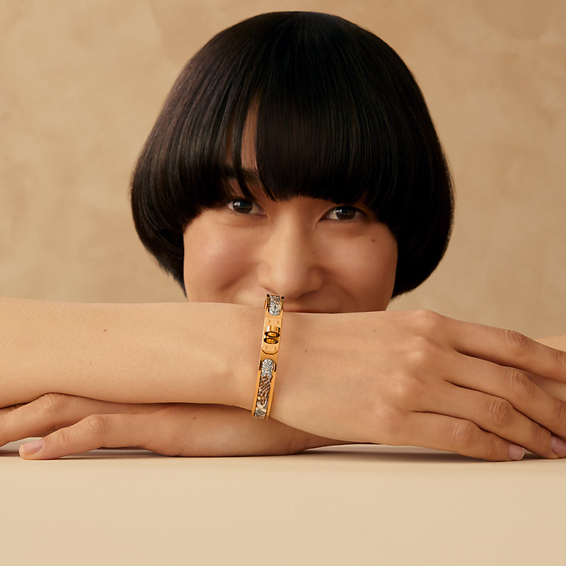 エナメルブレスレット 《ミニ・クリック・ケリー/翼をはためかせて》